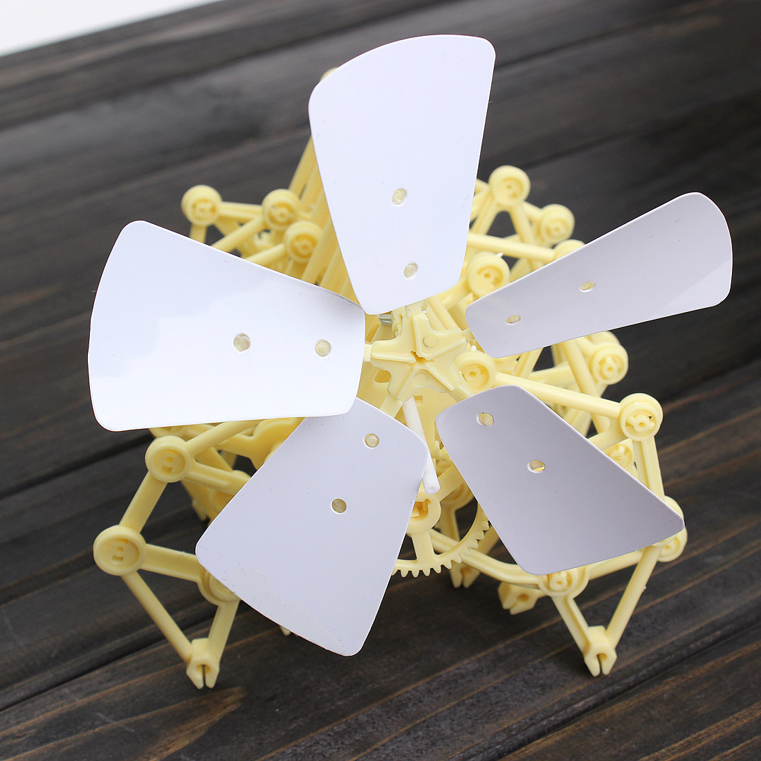 Wind aangedreven Walking Walker Mini Strandbeest DIY Assemblage Model Kits