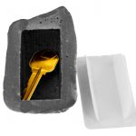 Durable-Quality-Key-Box-Rock-Hidden-Hide-In-Stone-Security-Safe-Storage-Hiding-Outdoor-Garden-Fake
