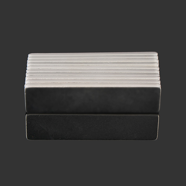 N52 40x10x2mm Rare Earth Neodymium Block Cuboid Magnets